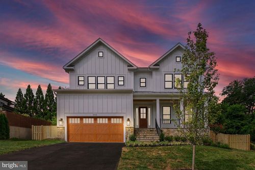 2002 Mcfall St, MCLEAN, VA, 22101-5544 | Card Image