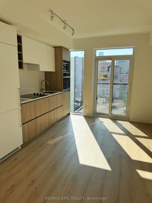 905-319 Jarvis St, Toronto, ON, M5B0C8 | Card Image