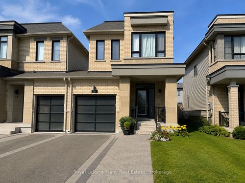 18 Larkin Lane, Bowmanville, ON, L1C2W3 | Card Image
