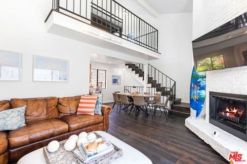 2-29231 Heathercliff Rd, MALIBU, CA, 90265 | Card Image