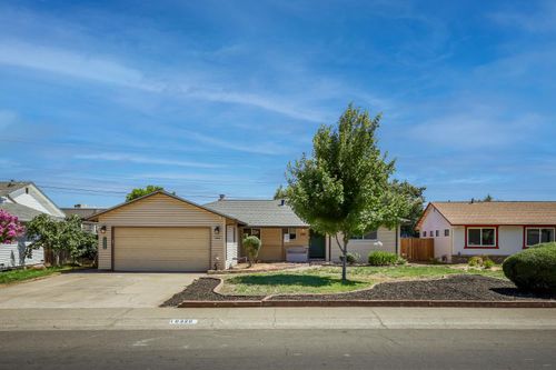10320 Malaga Way, Rancho Cordova, CA, 95670 | Card Image