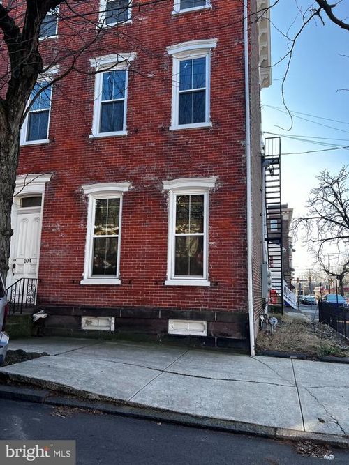1f-104 King Street, POTTSTOWN, PA, 19464 | Card Image