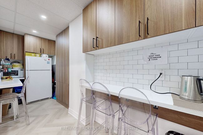 404-406 - 1275 Finch Ave W, Home with 0 bedrooms, 0 bathrooms and 3 parking in North York ON | Image 39
