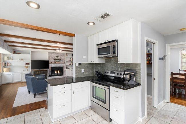 202 N Weatherred Dr, House other with 3 bedrooms, 2 bathrooms and null parking in Richardson TX | Image 10