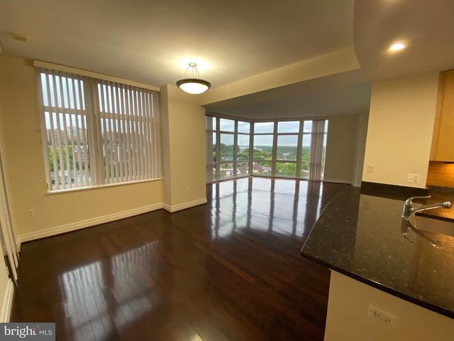 APT-1017 - 8220 Crestwood Heights Dr, Condo with 2 bedrooms, 2 bathrooms and null parking in MCLEAN VA | Image 39