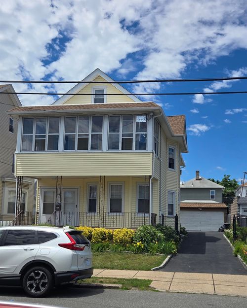 884 East 28th St, Paterson, NJ, 07513 | Card Image