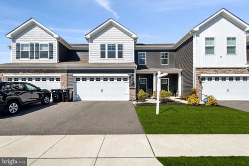 5 Roberta Way, MEDFORD, NJ, 08055-9622 | Card Image