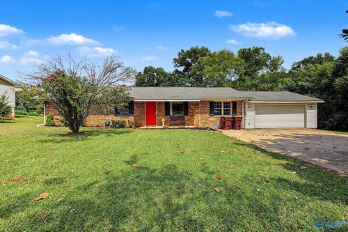5707 W Us Highway 72, Athens, AL, 35611 | Card Image