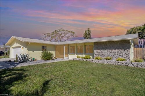 1821 Cornwallis Pkwy, Cape Coral, FL, 33904-4060 | Card Image
