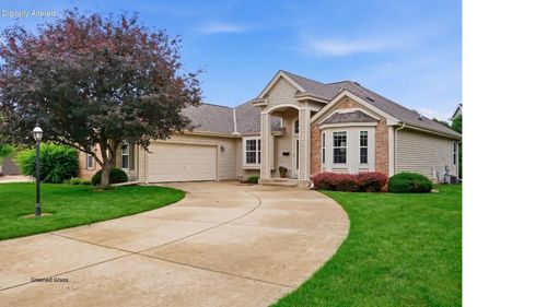 268 Lakeridge Drive, Oconomowoc, WI, 53066 | Card Image