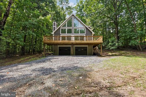 576 Manor Rd, FRONT ROYAL, VA, 22630-9144 | Card Image