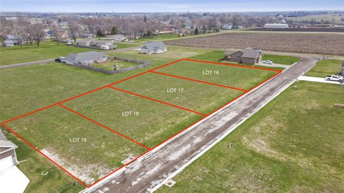 410 Scenic Dr, Truro, IA, 50257-5700 | Card Image