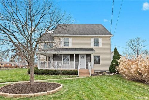 1807 Samoset Rd, Royal Oak, MI, 48073-1705 | Card Image