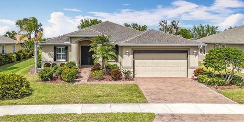 5384 Layton Dr, VENICE, FL, 34293-8824 | Card Image