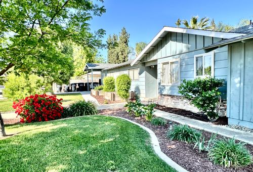 2350 S Dollner St, Visalia, CA, 93277-6317 | Card Image