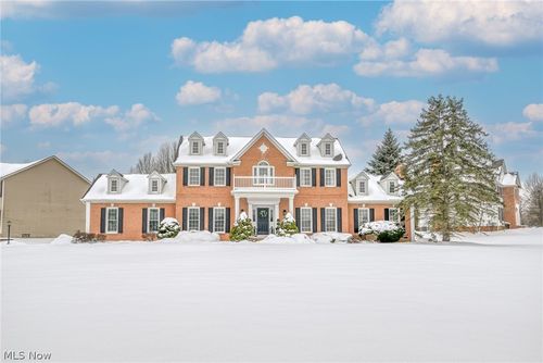 3912 Raintree Cir, Uniontown, OH, 44685-7875 | Card Image