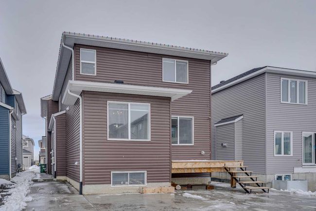 24 Corner Meadows Row Ne, House detached with 6 bedrooms, 3 bathrooms and 7 parking in Calgary AB | Image 45