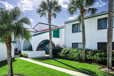 F23 - 4845 Casablanca Circle, Condo with 2 bedrooms, 2 bathrooms and null parking in Sebring FL | Image 1