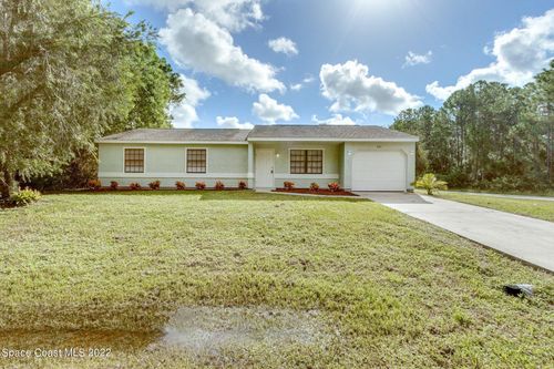 201 Jefferson Ave Nw, Palm Bay, FL, 32907-2706 | Card Image