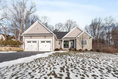 57 Old Brook Rd, Shrewsbury, MA, 01545-5416 | Card Image