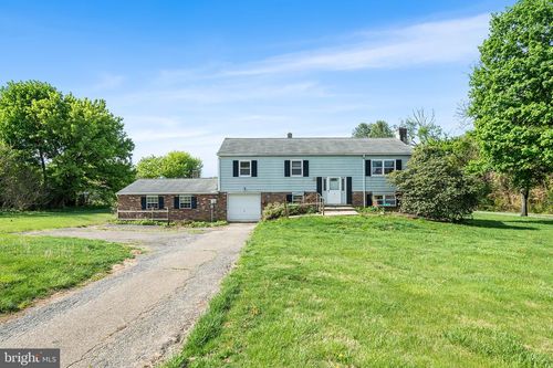 5419 Strasburg Rd, ATGLEN, PA, 19310-1734 | Card Image