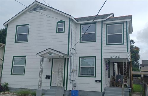 3628 Republic St, New Orleans, LA, 70122-2327 | Card Image