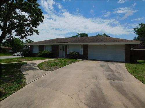 4433 Hickey Dr, Corpus Christi, TX, 78413-3113 | Card Image