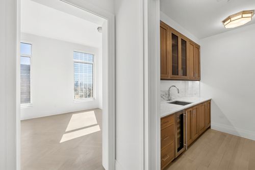 53c-30 Park Pl, New York, NY, 10007-2576 | Card Image