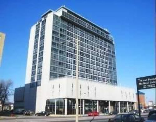 614-7234 North Ave, Elmwood Park, IL, 60707-4228 | Card Image