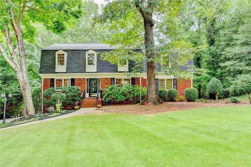 1590 Bishop Hollow Run, Dunwoody, GA, 30338-6134 | Card Image