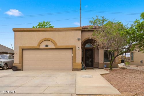 14329 Desert Orchid Dr, Horizon City, TX, 79928-6575 | Card Image