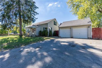 1 Gloria Avenue, House other with 4 bedrooms, 2 bathrooms and null parking in New Lebanon OH | Image 2