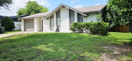 1529 Meridian Way, Garland, TX, 75040 | Card Image