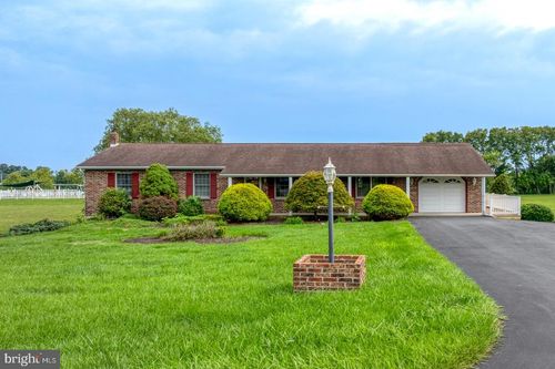 201 Kelley Ct, GRANTVILLE, PA, 17028-8745 | Card Image