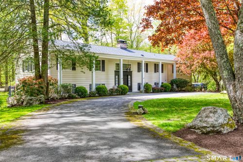 119 Dundee Rd, Stamford, CT, 06903-3625 | Card Image