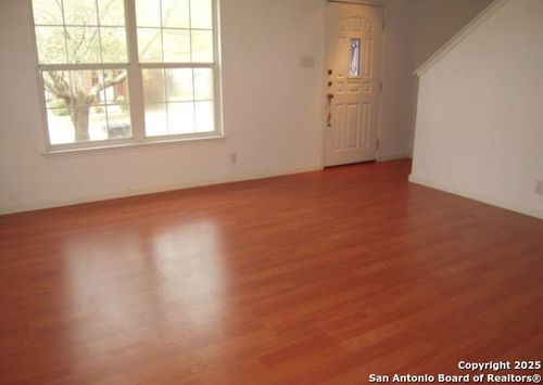 10106 Trailhead Pass, San Antonio, TX, 78251-3257 | Card Image