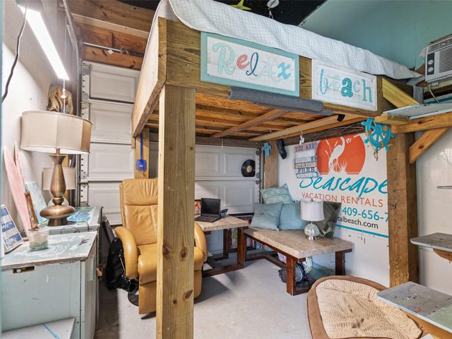 2080 Highway 87, House other with 0 bedrooms, 3 bathrooms and 2 parking in Crystal Beach TX | Image 28