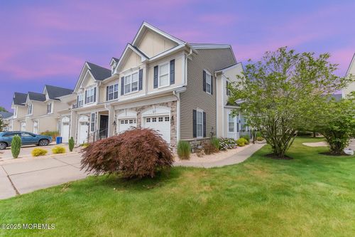 22 Brookfield Dr, Jackson, NJ, 08527-4082 | Card Image