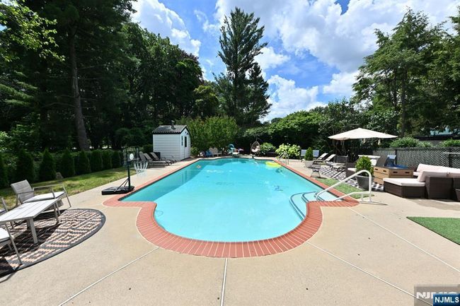 254 University Way, House other with 5 bedrooms, 5 bathrooms and null parking in Paramus NJ | Image 16