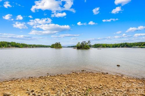 265 S Harbor Watch Dr, Statesville, NC, 28677-2500 | Card Image