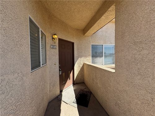 2074-8501 W University Ave, Las Vegas, NV, 89147-6157 | Card Image