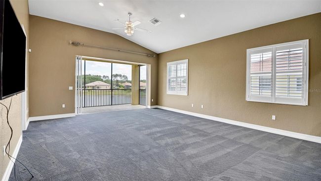 Living Room | Image 8