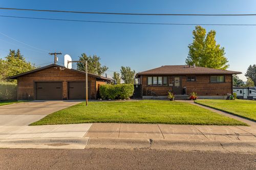 156 Riverview Dr E, Great Falls, MT, 59404-1565 | Card Image
