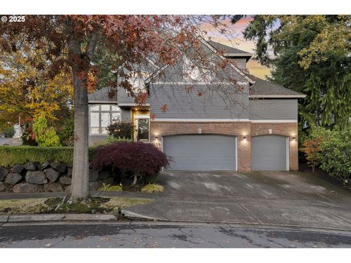 2155 Alpine Dr, West Linn, OR, 97068-8624 | Card Image