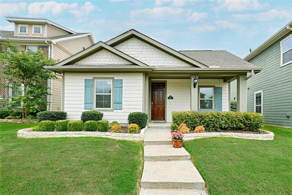 Bull St, Aubrey, TX 76227