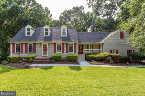 1550 Clover Dr, FREDERICKSBURG, VA, 22407-4821 | Card Image