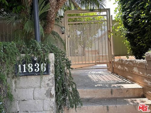 9-11836 Mayfield Avenue, Los Angeles, CA, 90049 | Card Image