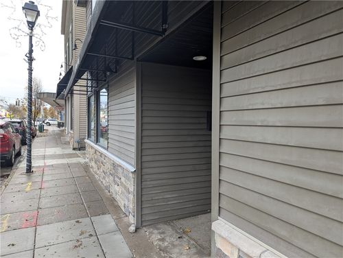 20 W Main St, Webster, NY, 14580-2902 | Card Image