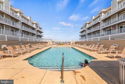 26 - 120 71 St Street, Condo with 2 bedrooms, 2 bathrooms and null parking in OCEAN CITY MD | Image 1