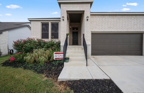 3602 High Cloud Dr, New Braunfels, TX, 78130-6066 | Card Image